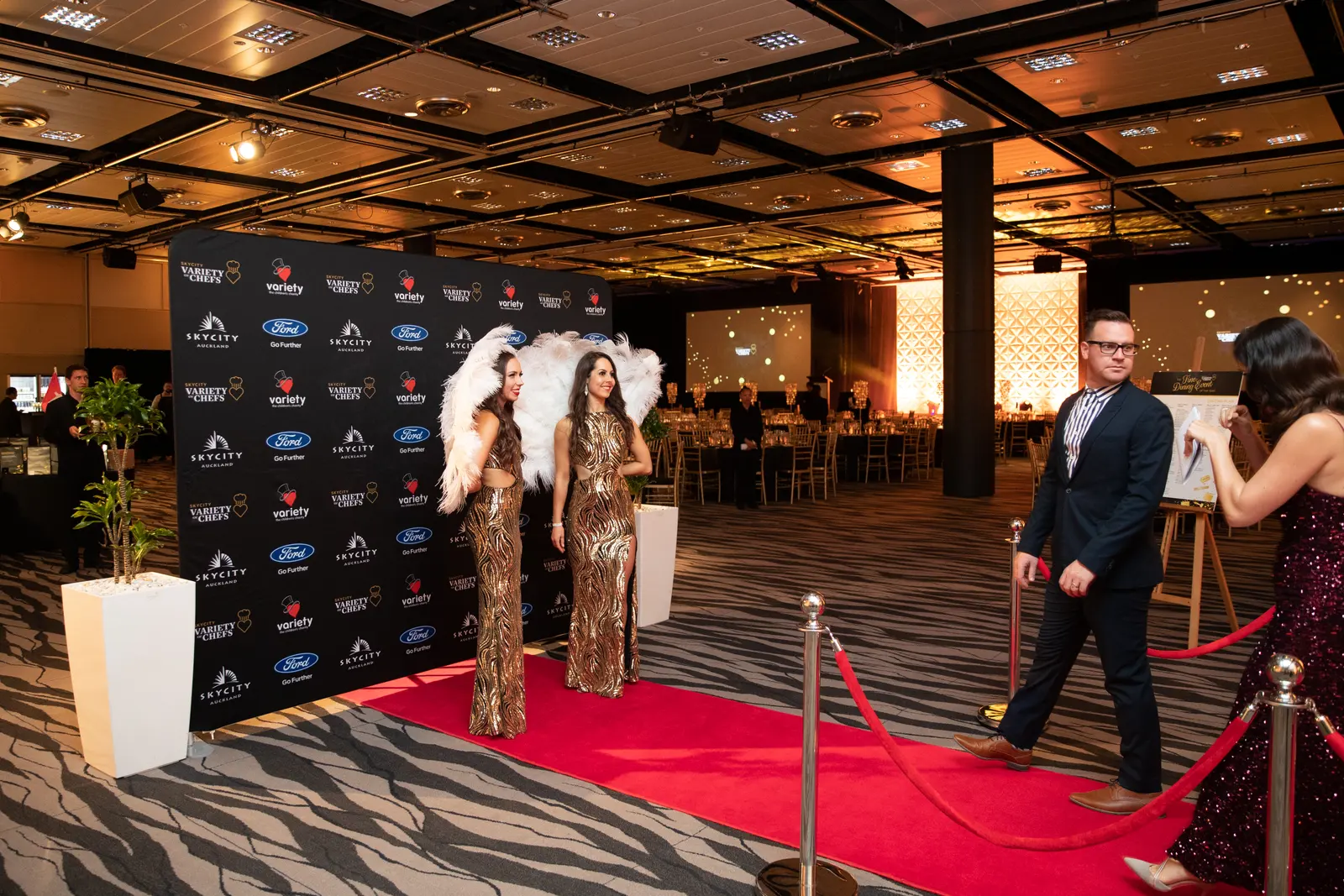 Meet and greet entertainment NZ corporate event